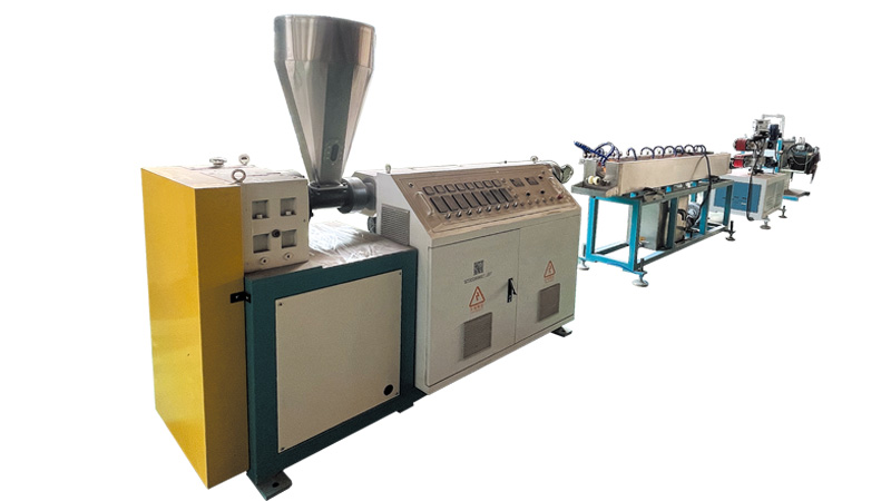 Rubber hose extrusion line